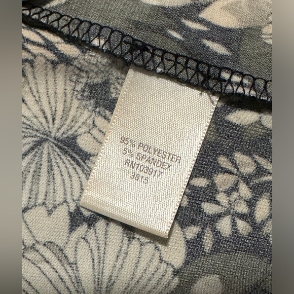 CJ Banks Floral Dress Plus Size - Picture 6 of 7